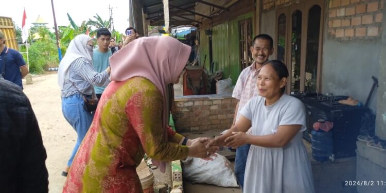 Bentuk Keseriusan nya, Dillah Hich Door To Door Ke Warga!