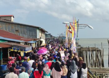 Tak Terbendung Ribuan Masa Menggelegar Sambut Pasangan Dillah Hic-Muslimin Tanja Di Kuala Jambi