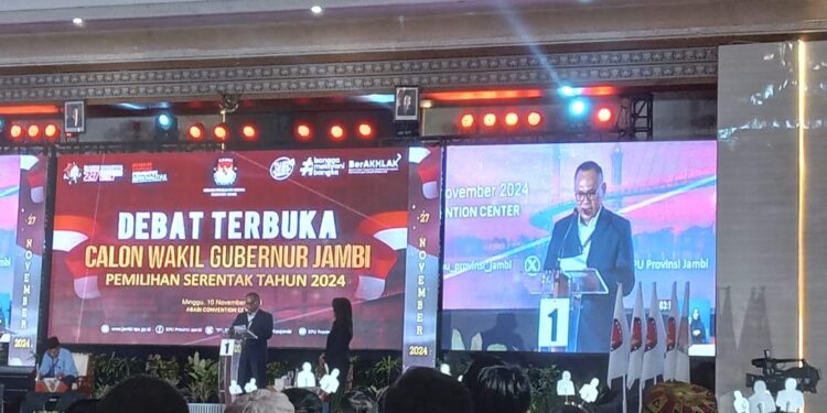 Debat Ke 2 Cawagub Jambi Romi-Sudirma Ramai Didukung Toko Sentral Jambi Diantara nya!