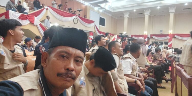 Ketua MC pasangan Dillah-Muslimin,Rustam Hasanuddin  Meminta Maap Kepada Masyarakat Tanjabtimur