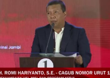 Pasangan Romi-Sudirman Siap Berikan Ribuan Bantuan Bagi Pelajar Dan Mahsiswa