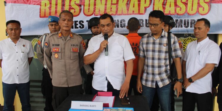 Sat Res Narkoba Tanjabtimur, Gerbak Satu Orang Pelaku Dengan Barang Bukti Puluhan Paket Sabu Siap Hedar