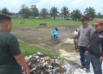 Taman Tugu Tangan Pijoan Memprihatinkan, Lampu Taman Mati dan Toiletnya Rusak 