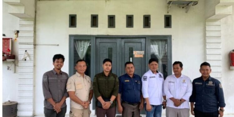 DPRD Tanjabtimur Komisi ll Laksana kan Monitoring PKS yang Berada Di kecamatan Sabak Barat