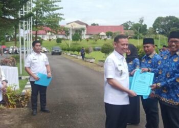 Lantik 427 Calon Pegawai Negri Sipil, Bupati Tanjabtimur Ini Momen Penting