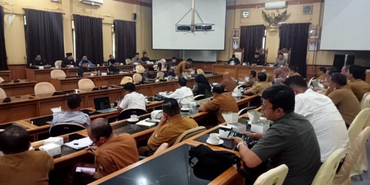 DPRD Soroti ‘Bobroknya’ Forum CSR hingga Kerusakan Jalan Akibat Aktivitas Perusahaan di Muaro Jambi