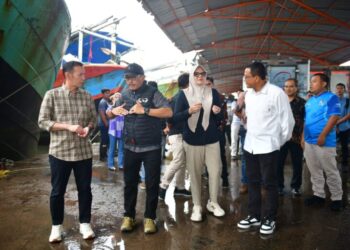 Kunker di Desa Karangsong Bupati dan Wakil Bupati, Ingin Mengankat Derajat Nelayan Tanjabtimur Seperti Nelayan di indramayu,Jawa barat